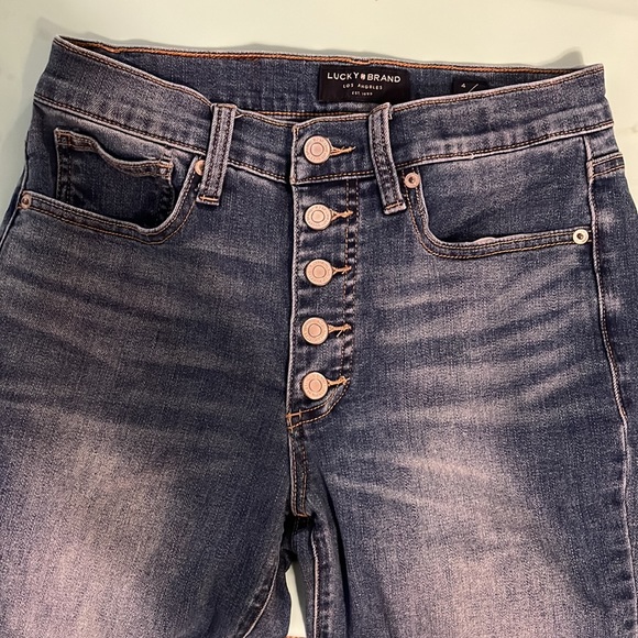 Lucky Brand Jeans - Picture 2 of 5